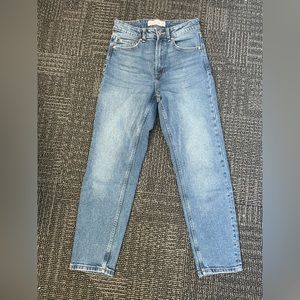 Stradivarius Mom Jean